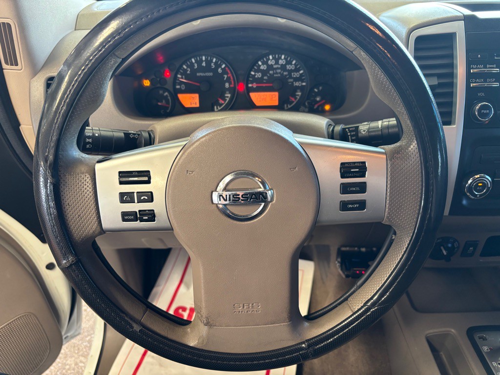 2014 Nissan Frontier Image 14