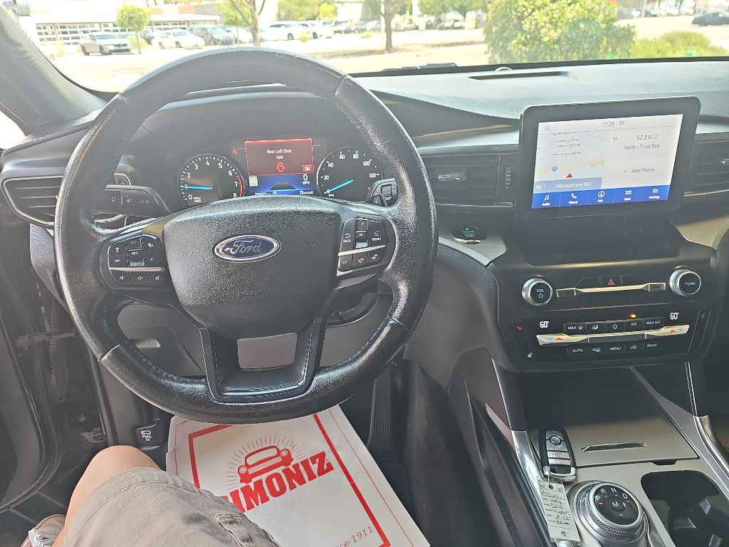 2020 Ford Explorer Image 12