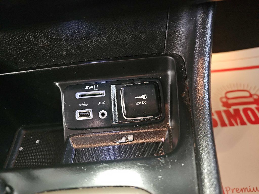 2018 Jeep Cherokee Image 11