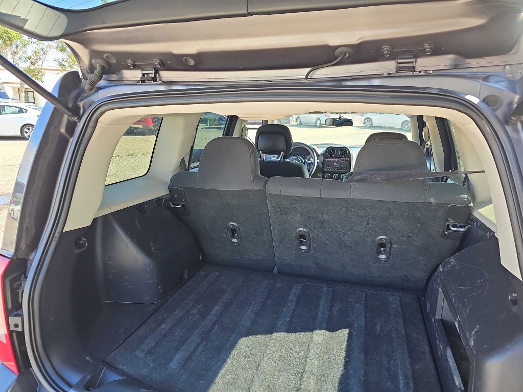 2014 Jeep Patriot Image 10
