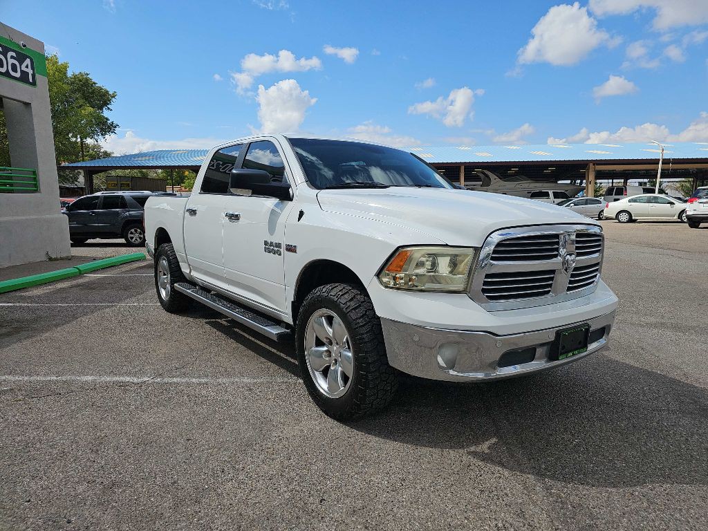 2015 RAM 1500 Image 4
