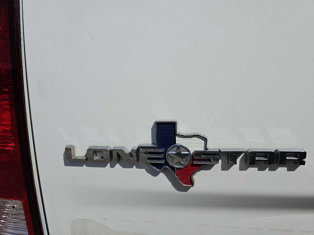 2015 RAM 1500 Image 6