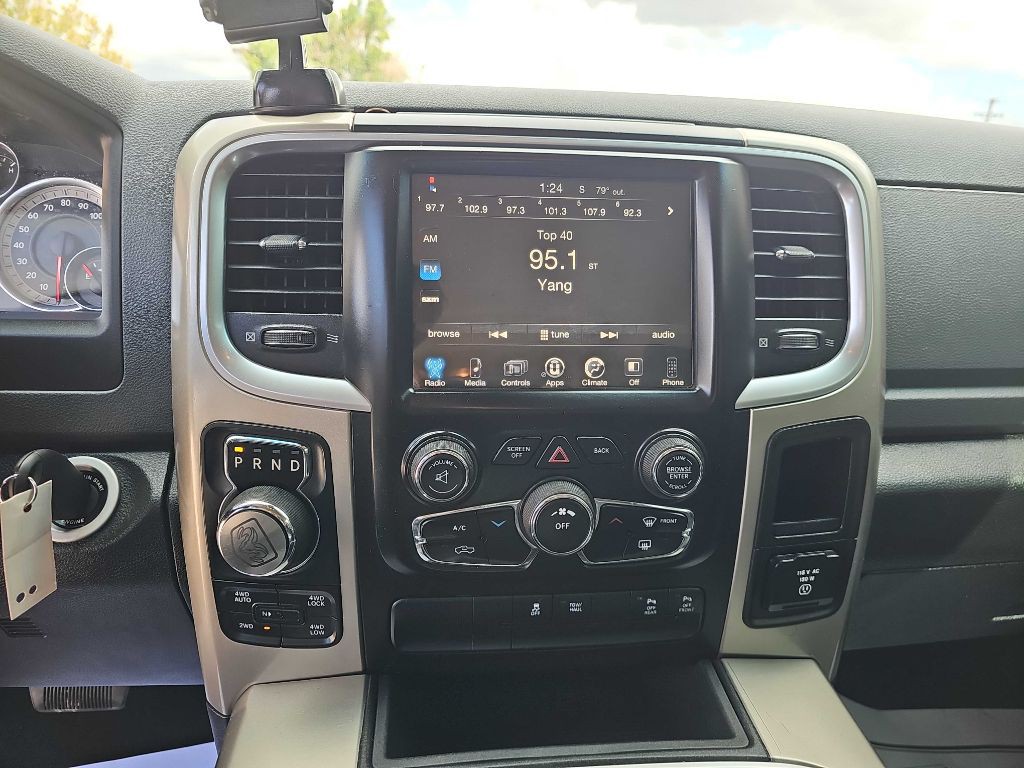 2015 RAM 1500 Image 14