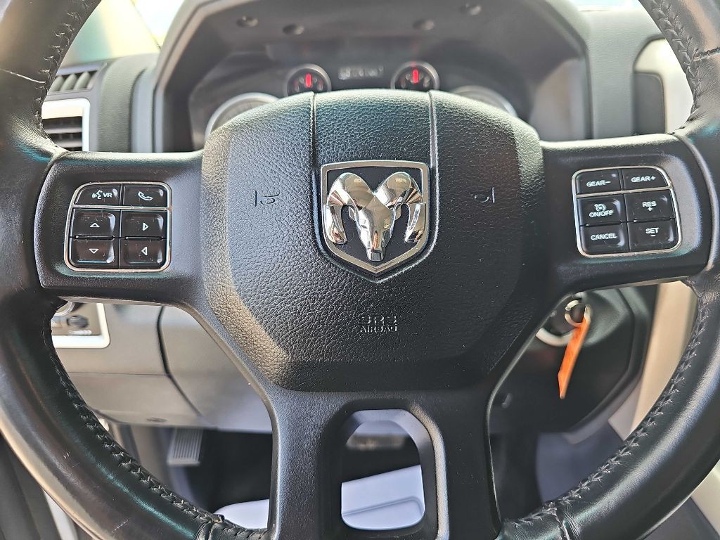 2015 RAM 1500 Image 17