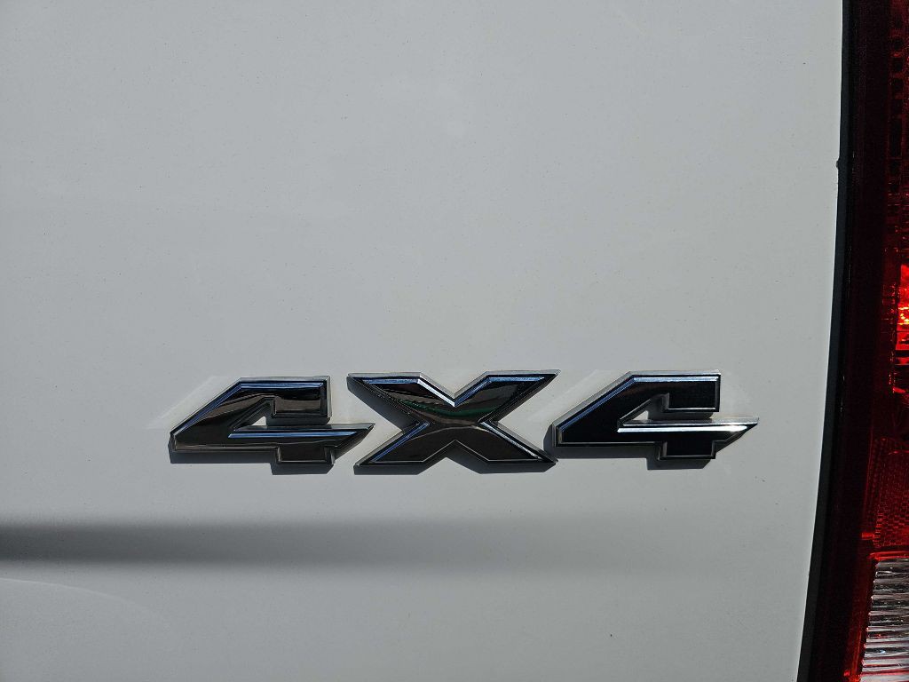 2015 RAM 1500 Image 26