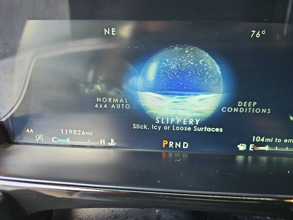 2018 Lincoln Navigator Image 13