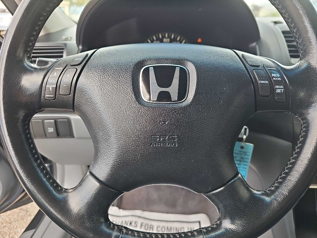 2005 Honda Accord Image 12