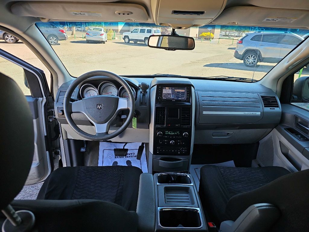 2008 Dodge Grand Caravan Image 5