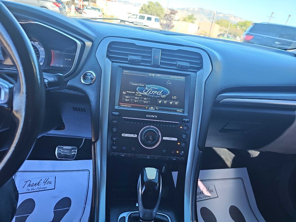 2016 Ford Fusion Image 11