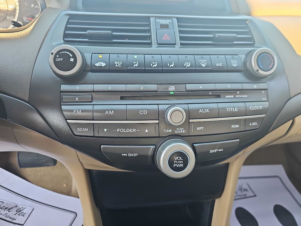 2010 Honda Accord Image 10