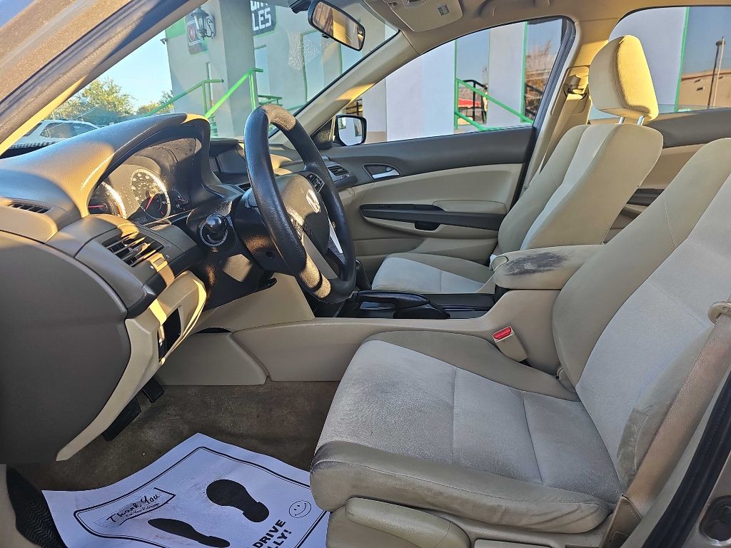 2010 Honda Accord Image 12
