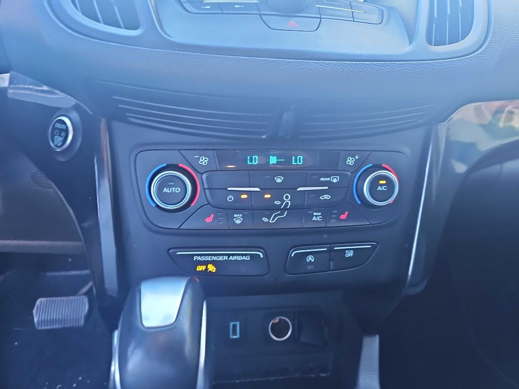 2019 Ford Escape Image 9