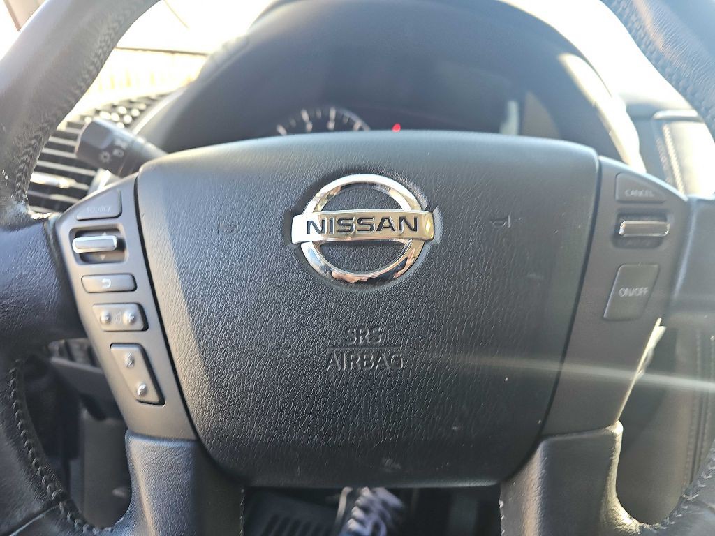 2018 Nissan Armada Image 15