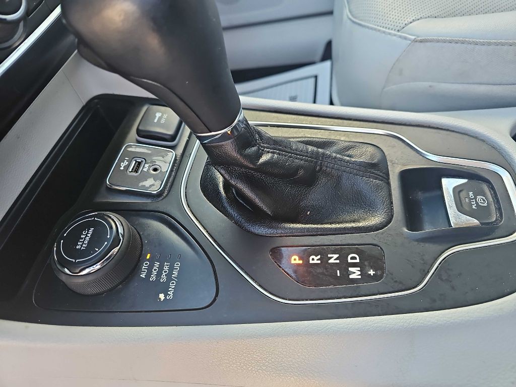 2021 Jeep Cherokee Image 24