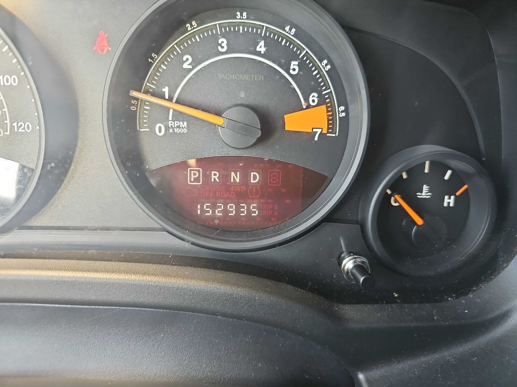 2014 Jeep Compass Image 8