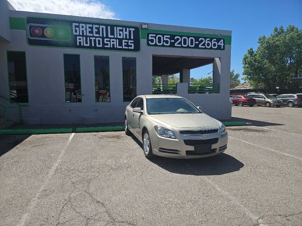 2010 Chevrolet Malibu Image 1