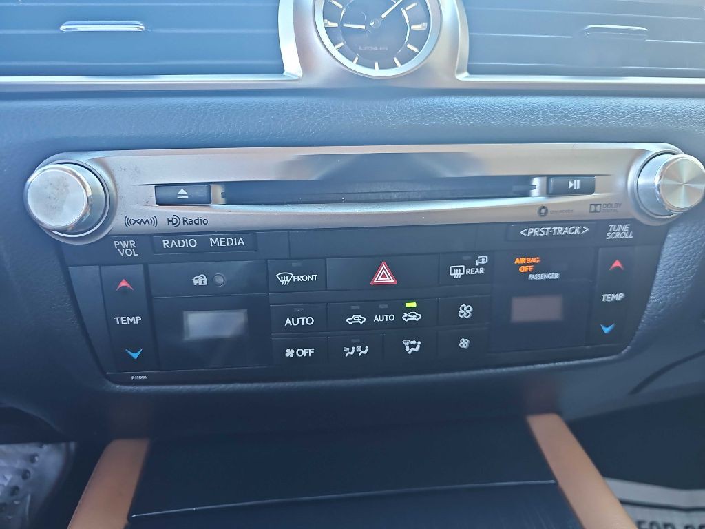 2018 Lexus GS Image 9