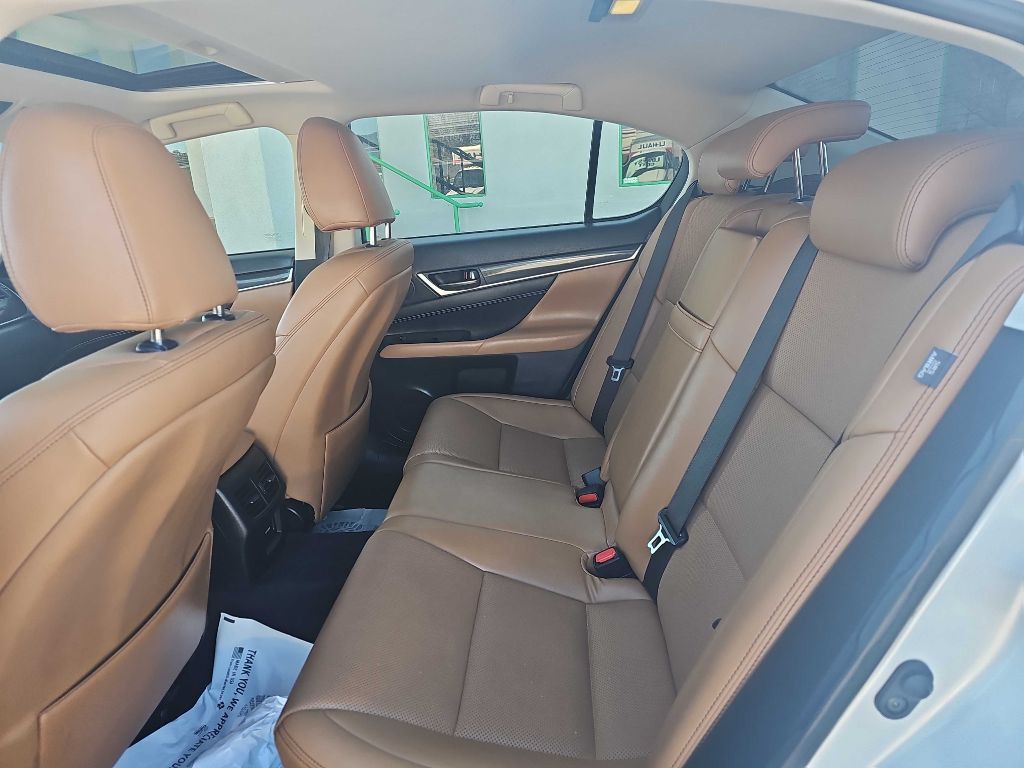 2018 Lexus GS Image 17