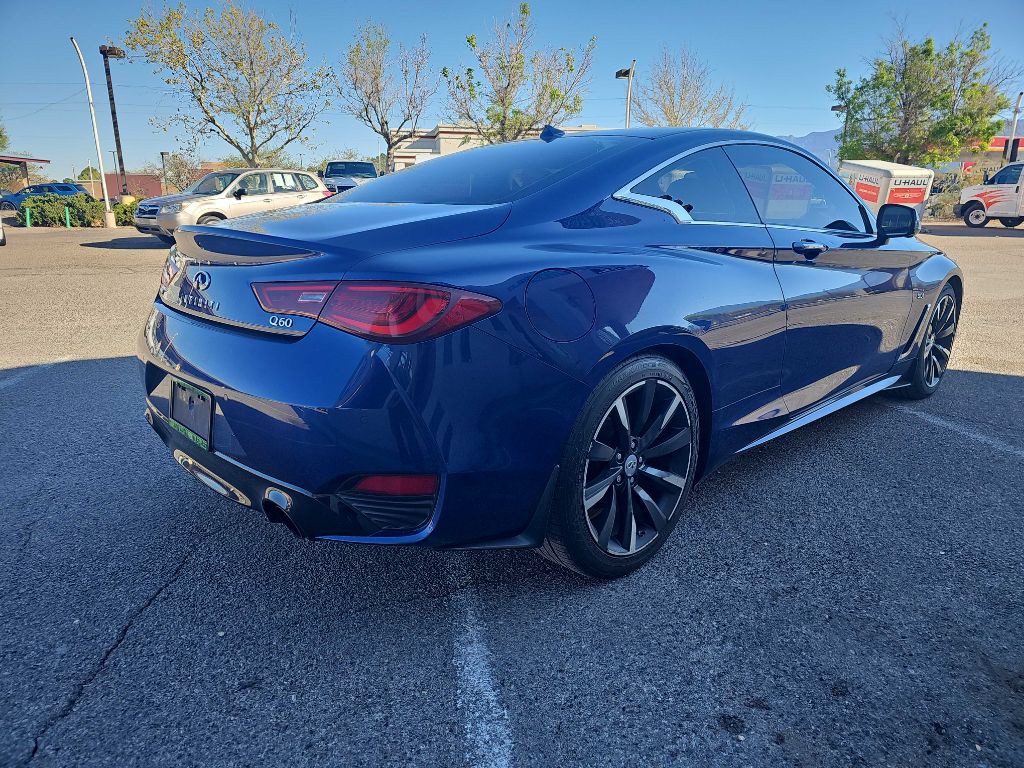 2018 INFINITI Q60 Image 2