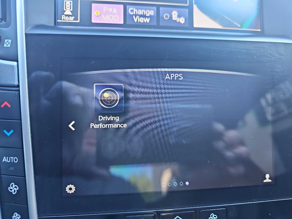 2018 INFINITI Q60 Image 16