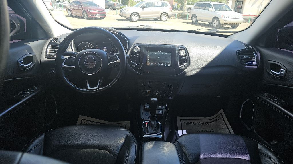 2018 Jeep Compass Image 5