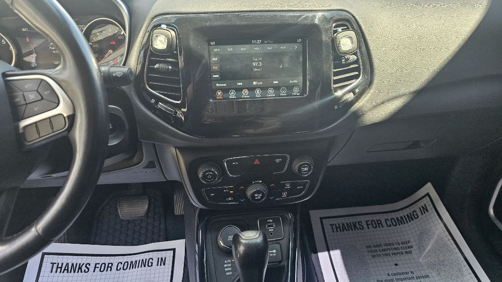 2018 Jeep Compass Image 6