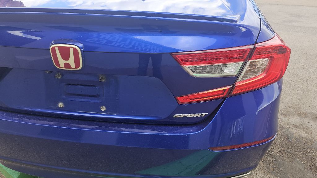 2020 Honda Accord Image 7