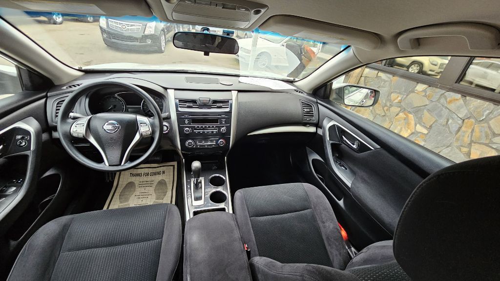 2014 Nissan Altima Image 14