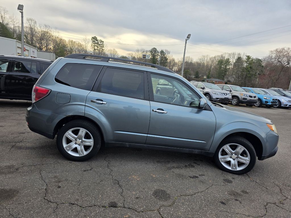 2009 Subaru Forester Image 13