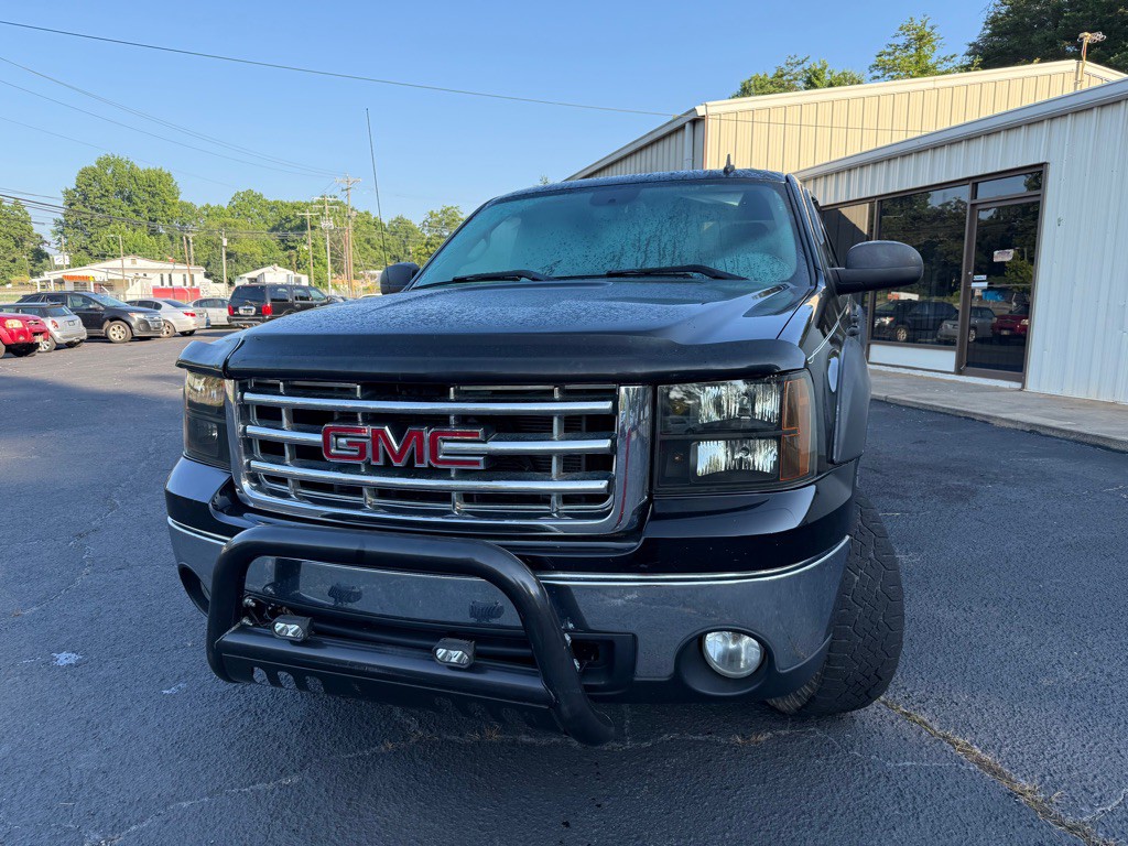2007 GMC Sierra Image 3