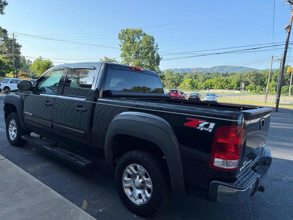2007 GMC Sierra Image 9