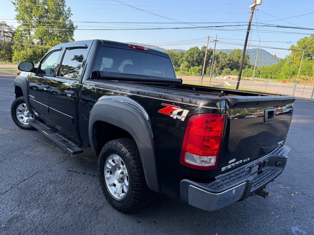 2007 GMC Sierra Image 17