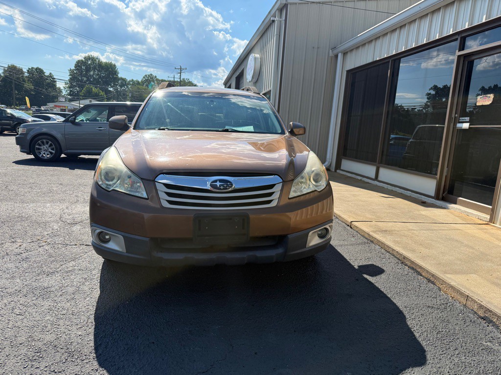 2011 Subaru Outback Image 8
