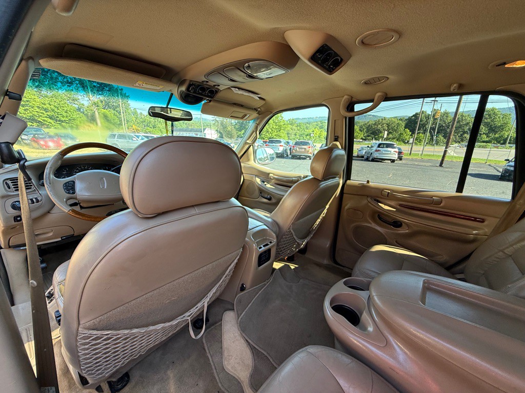 1998 Lincoln Navigator Image 9