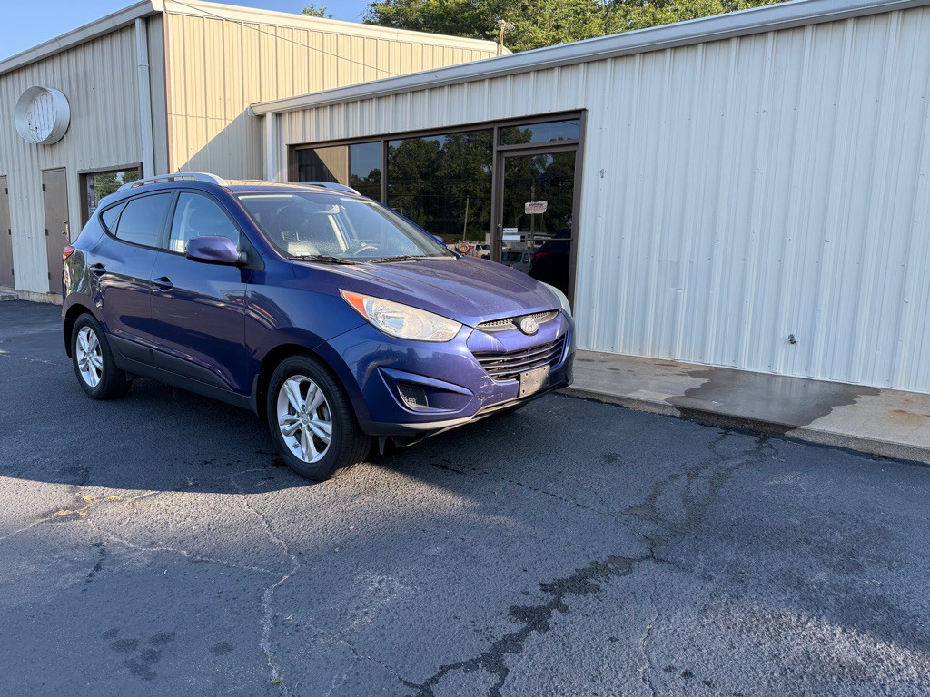 2011 Hyundai Tucson Image 15