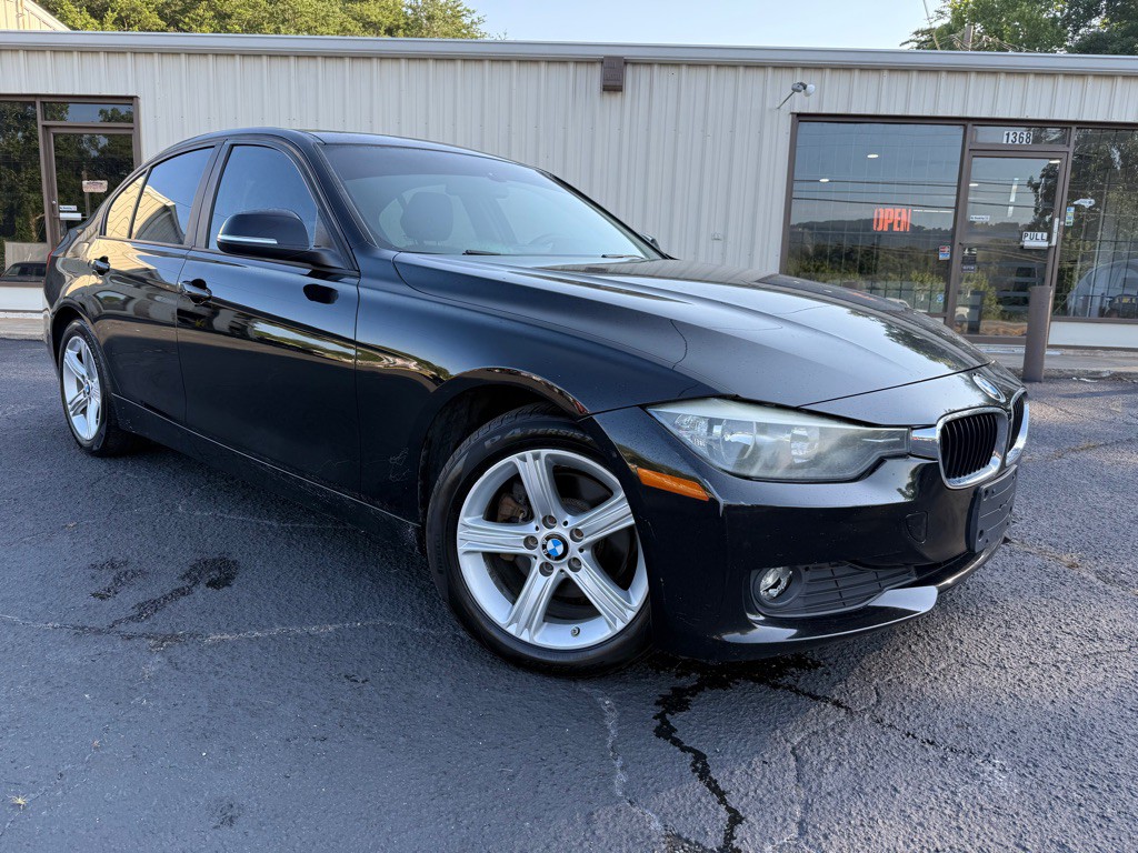 2015 BMW 3 Series Image 1