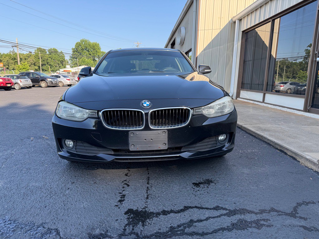 2015 BMW 3 Series Image 11