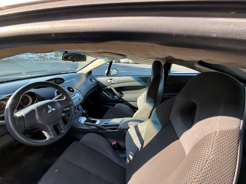 2007 Mitsubishi Eclipse Image 4