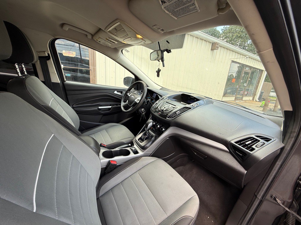 2015 Ford Escape Image 12