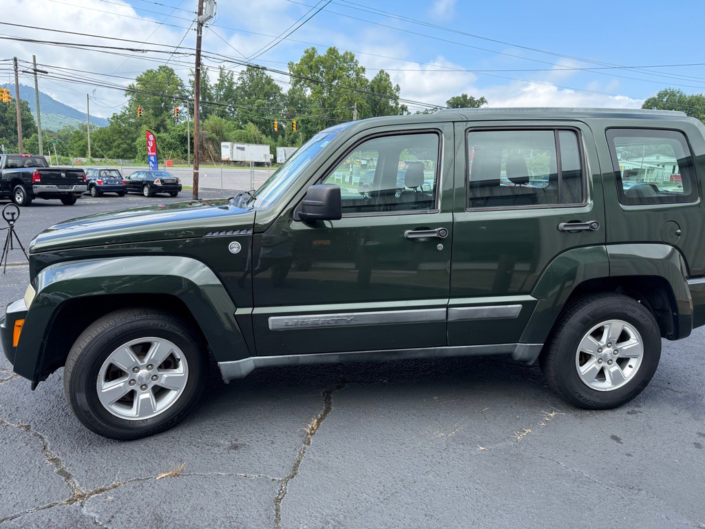 2012 Jeep Liberty Image 6