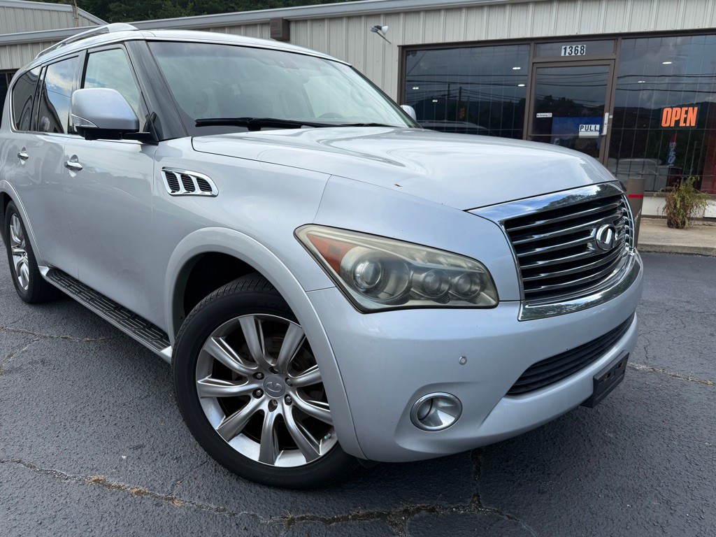 2012 INFINITI QX56 Image 2