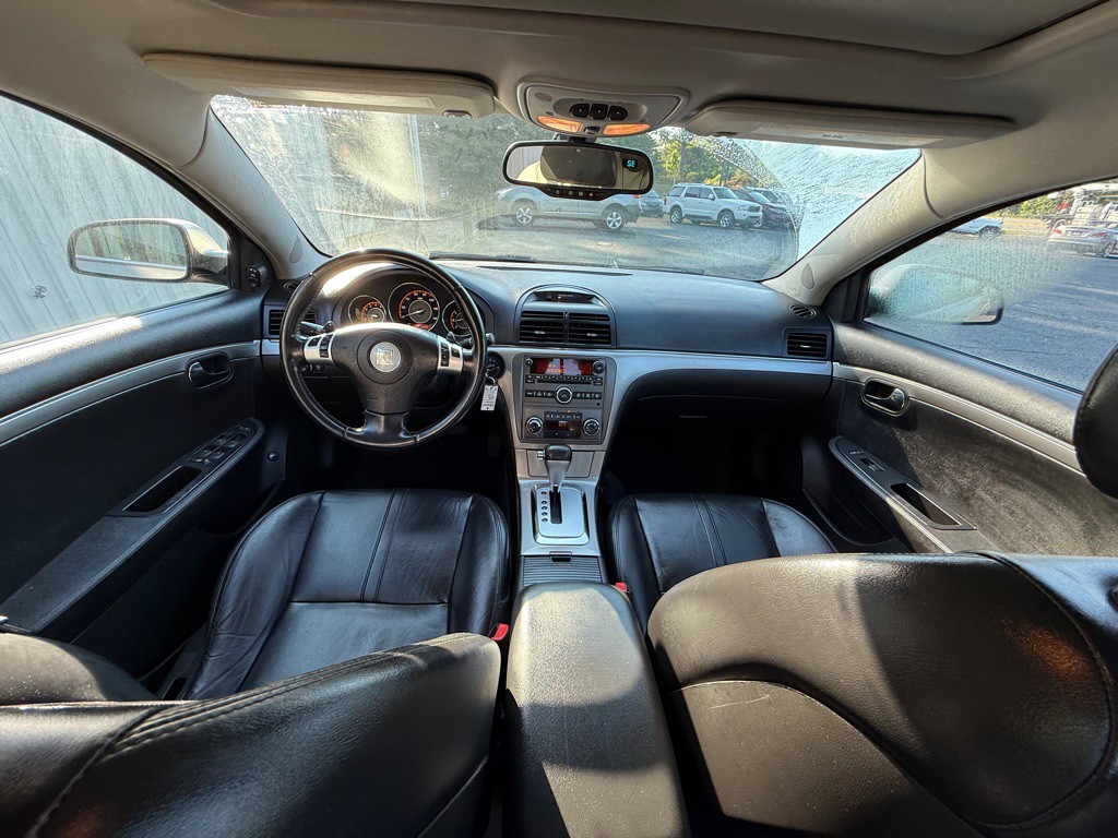 2007 Saturn Aura Image 6