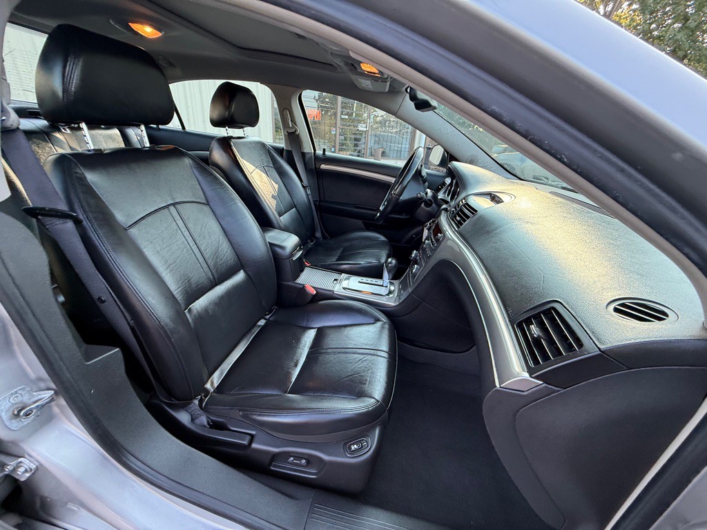 2007 Saturn Aura Image 13