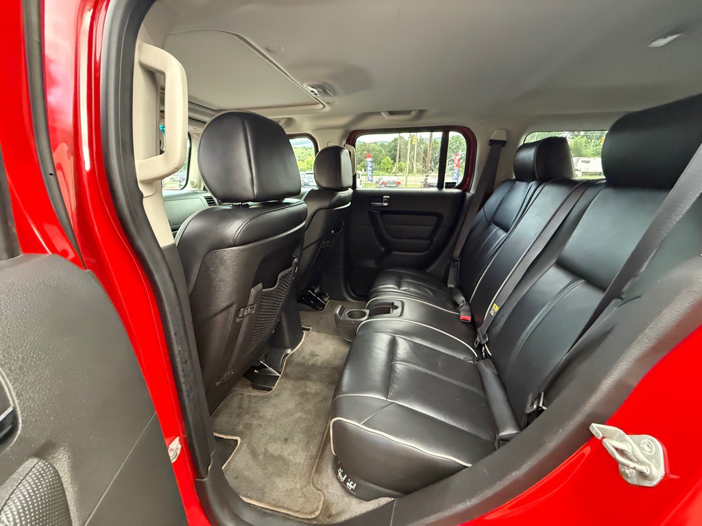 2006 HUMMER H3 Image 7