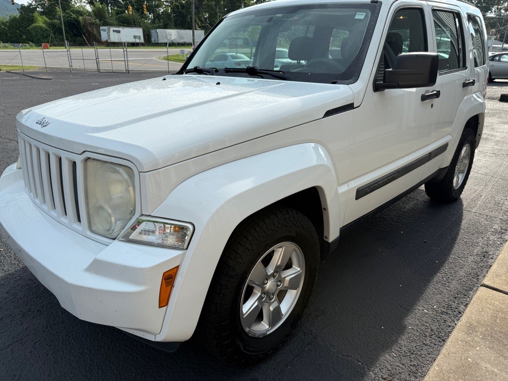 2012 Jeep Liberty Image 5