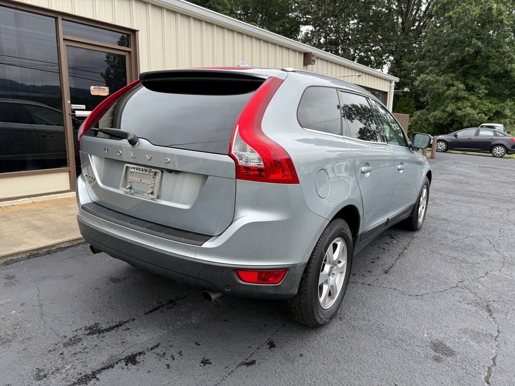 2011 Volvo XC60 Image 21