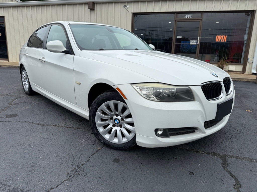 2009 BMW 3 Series Image 1