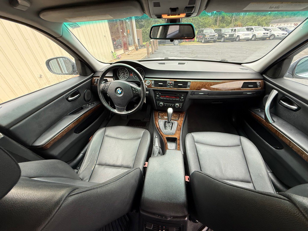 2009 BMW 3 Series Image 6