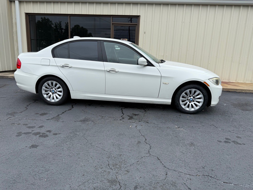 2009 BMW 3 Series Image 15