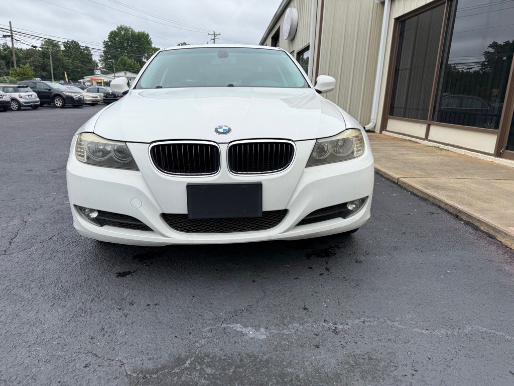 2009 BMW 3 Series Image 18
